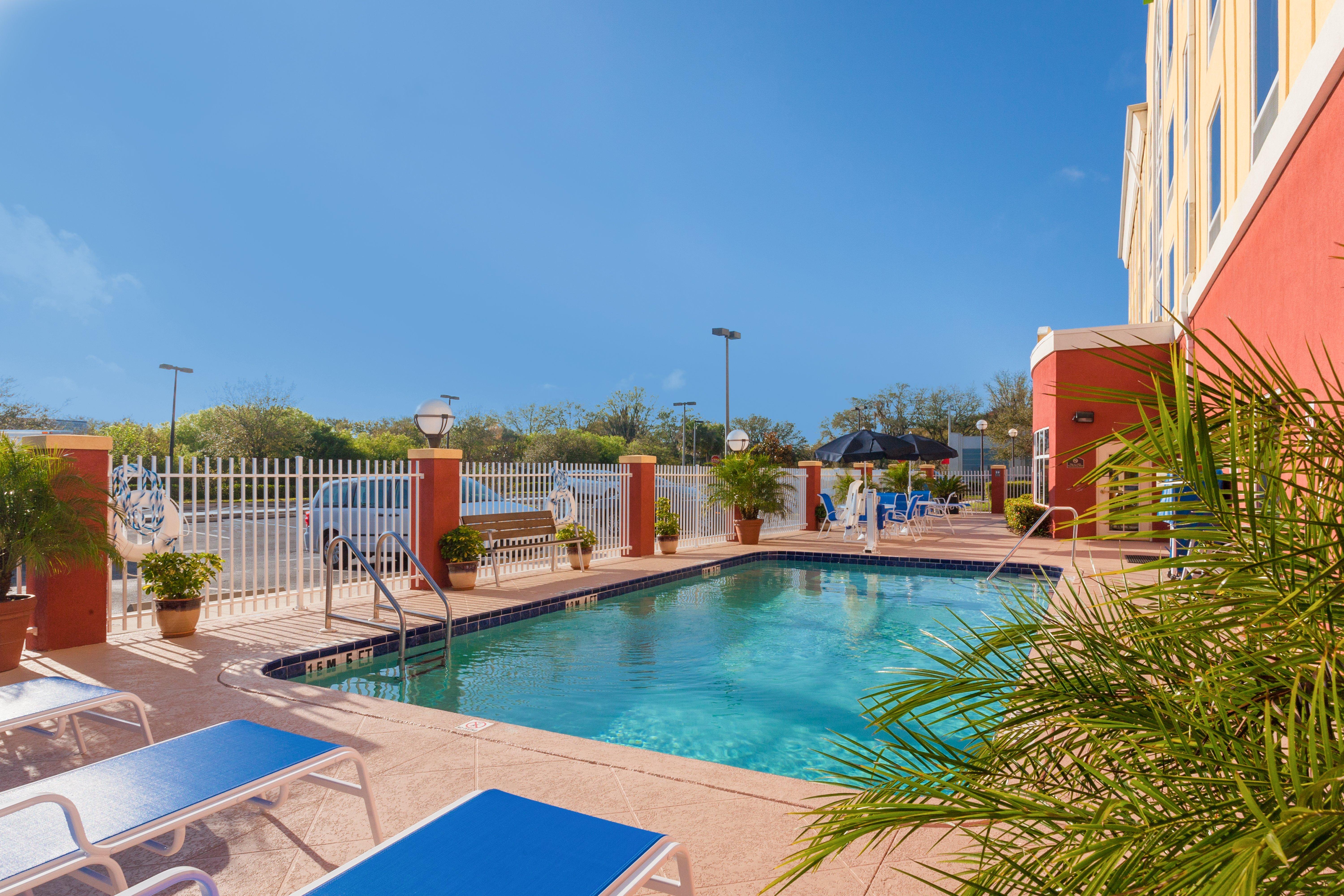 Holiday Inn Express Hotel & Suites Tampa-Fairgrounds-Casino By Ihg Eksteriør bilde