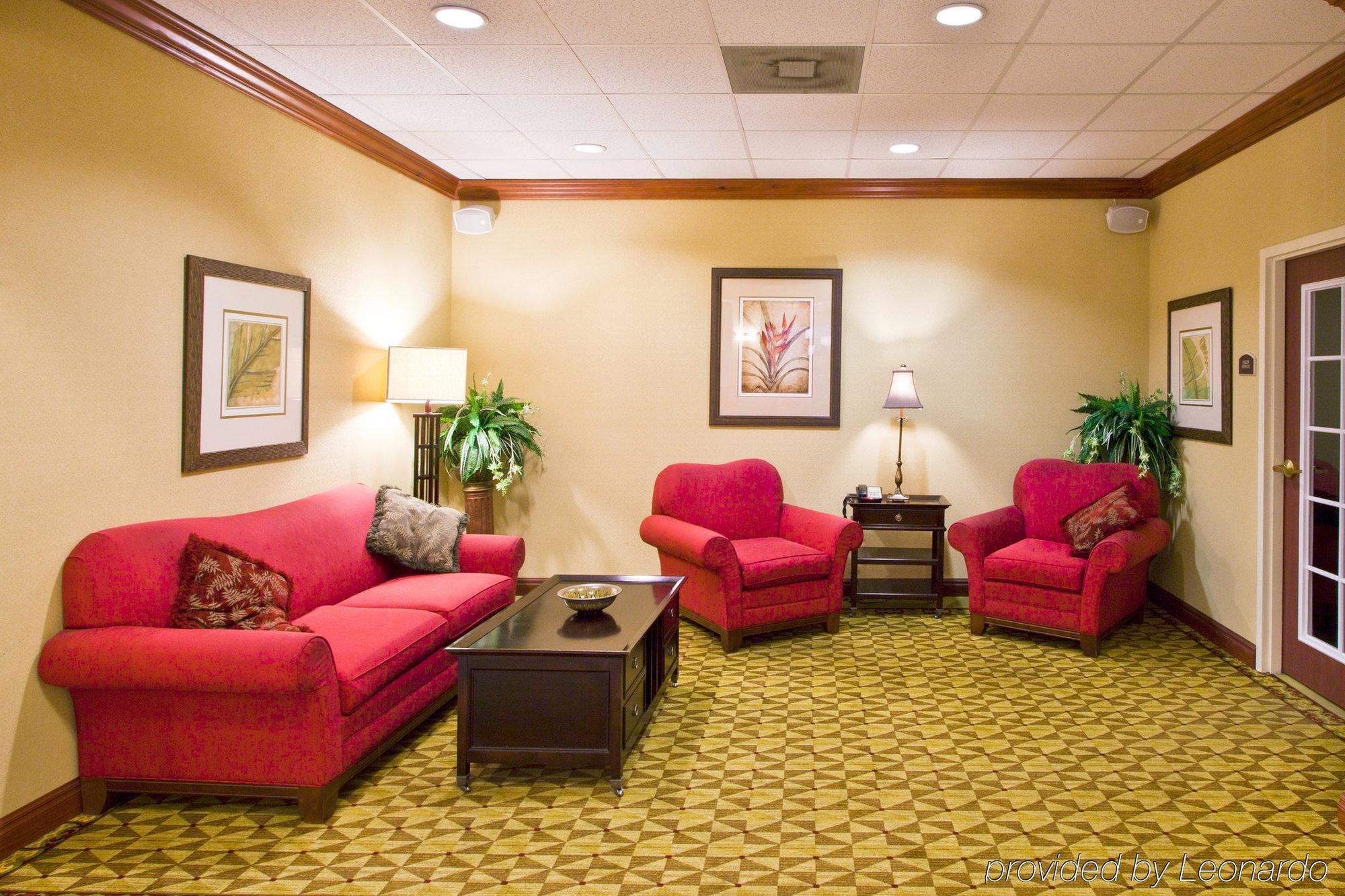 Holiday Inn Express Hotel & Suites Tampa-Fairgrounds-Casino By Ihg Interiør bilde
